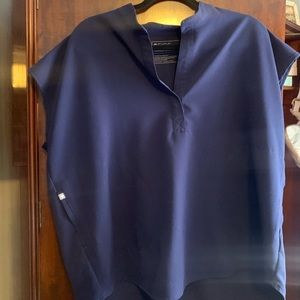 Figs navy scrubs large